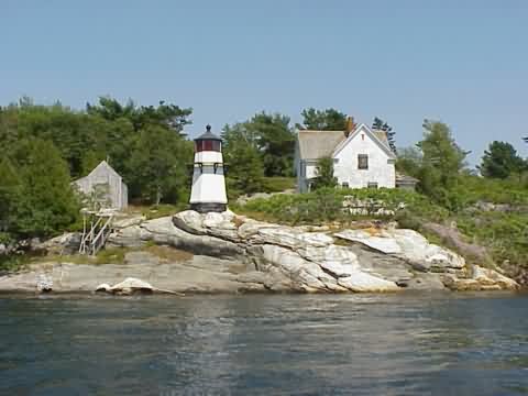 Cyberlights Lighthouses - Perkin's Island Lighthouse