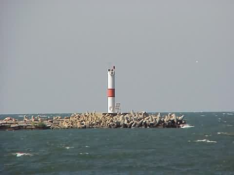 Cyberlights Lighthouses - Cleveland East Entrance Lighthouse